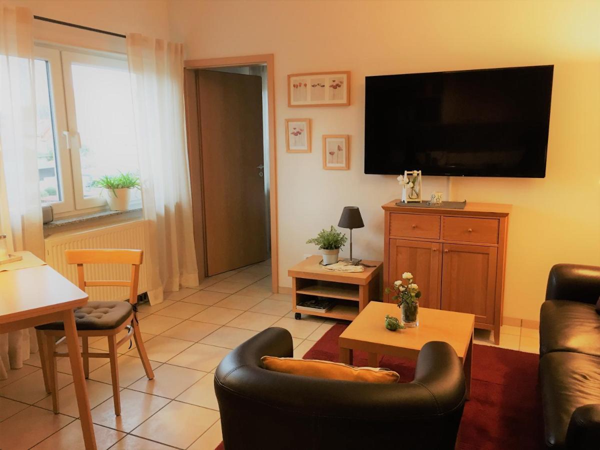 Landhaus-Apartments Wattenheim エクステリア 写真