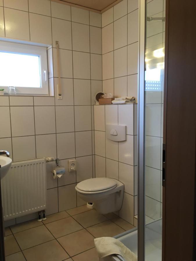 Landhaus-Apartments Wattenheim エクステリア 写真
