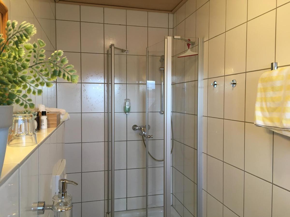 Landhaus-Apartments Wattenheim エクステリア 写真